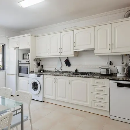 Апартаменты Modern 2br