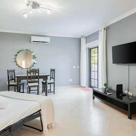 Апартаменты Modern 2br