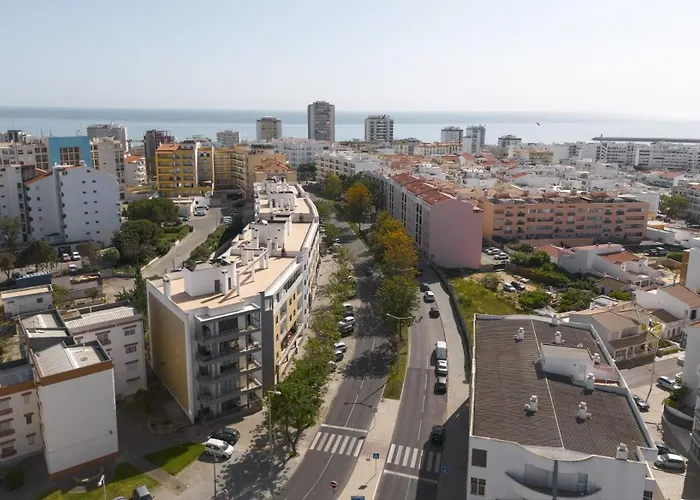 Modern 2br * Quarteira